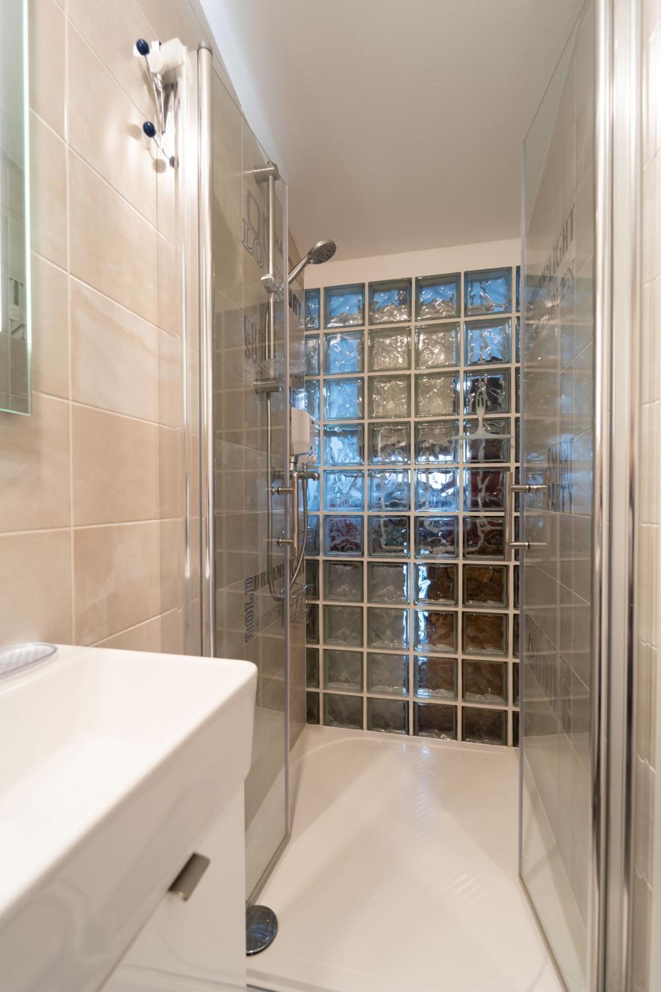 Apartament F9 And New F9 Zagrzeb Zewnętrze zdjęcie