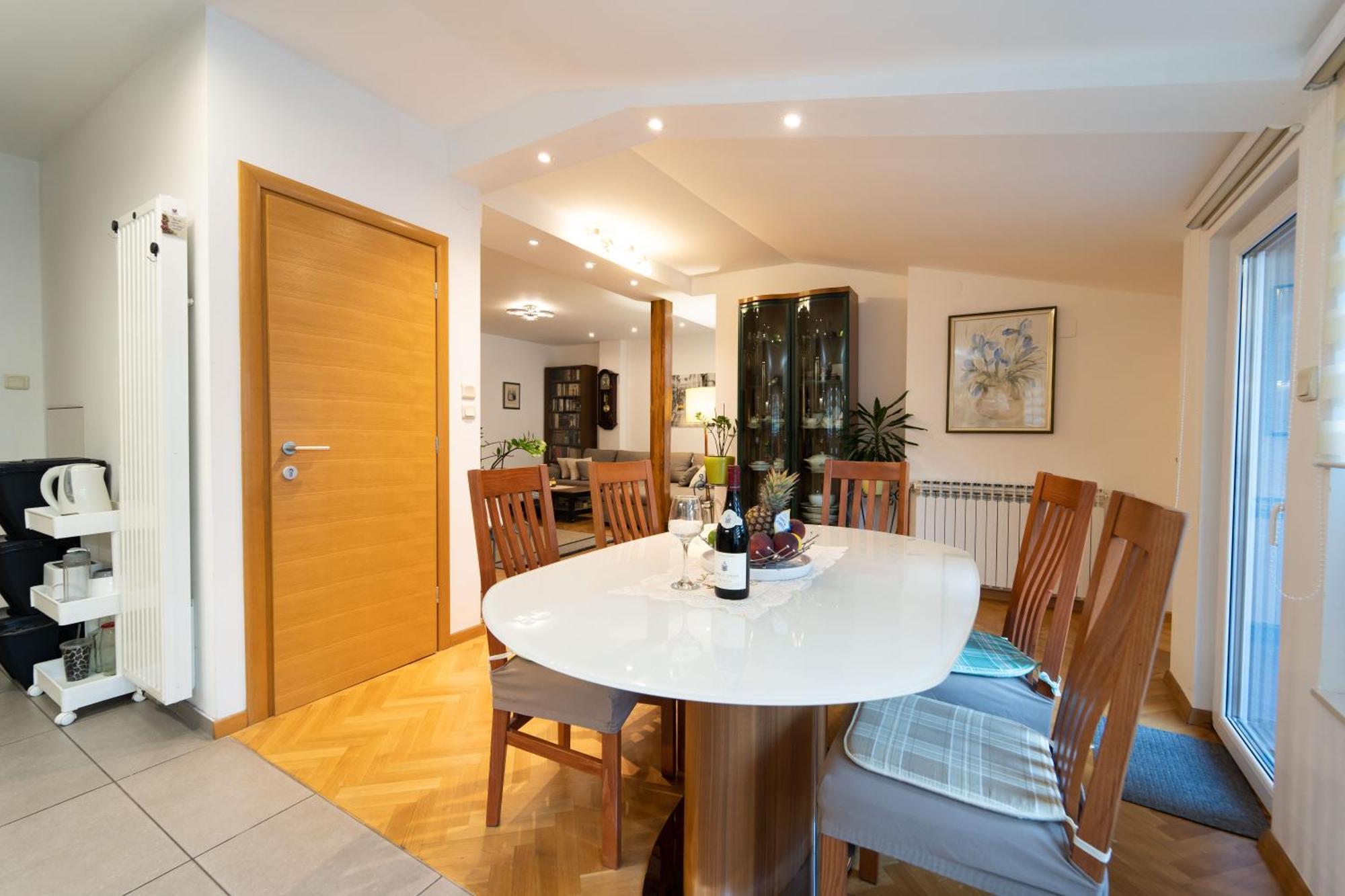 Apartament F9 And New F9 Zagrzeb Zewnętrze zdjęcie